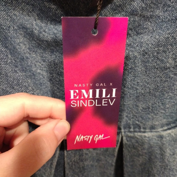 NWT Nasty Gal X Emili Sindlev Off Shoulder Denim Peplum Top 10 Babydoll Y2K - Picture 4 of 8